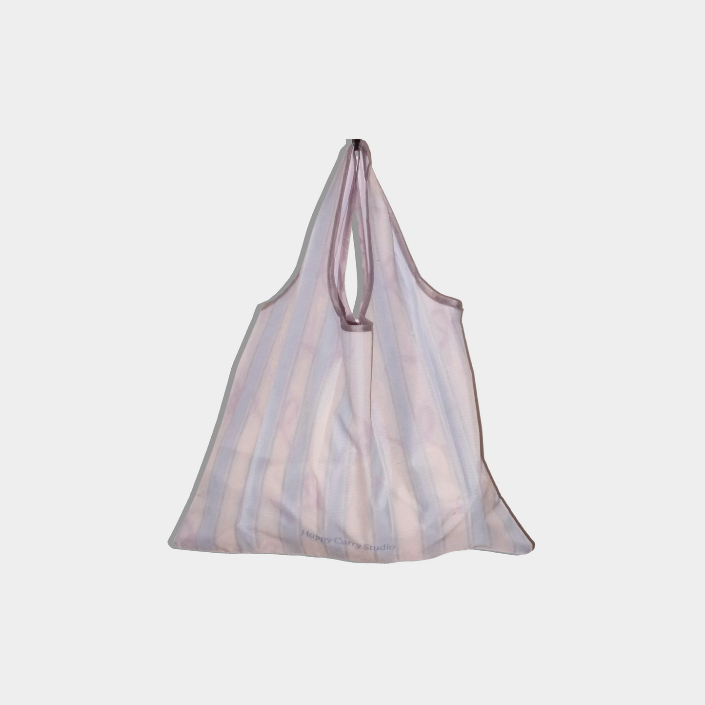 Sac Sac in Summer Sky