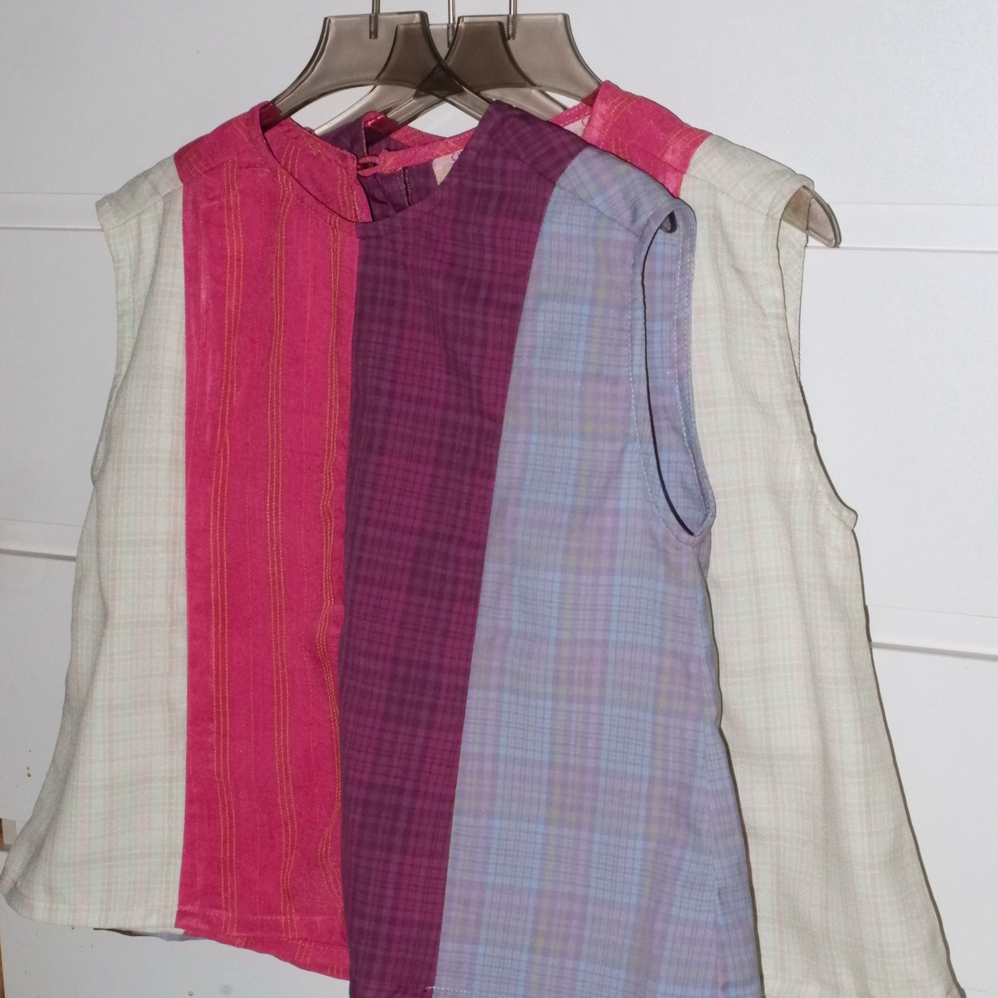Zhi Zhi Sleeveless Top Line 01