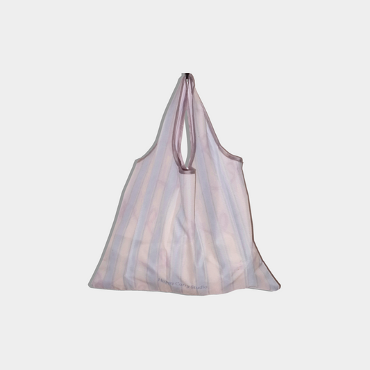 Sac Sac in Summer Sky