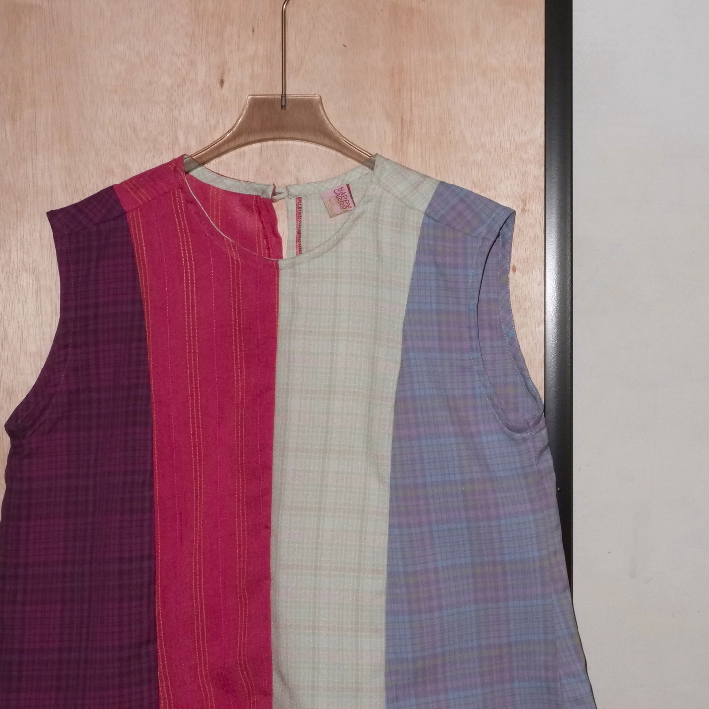 Zhi Zhi Sleeveless Top Line 03